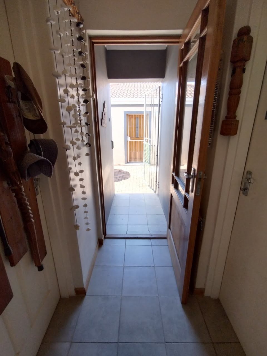 2 Bedroom Property for Sale in C Place Eastern Cape